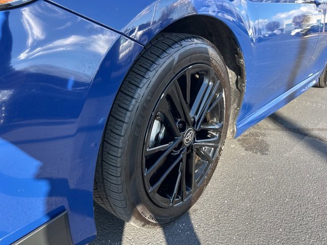 Used 2025 Toyota Camry SE image 10