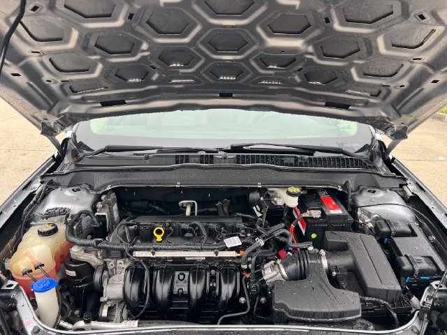 Used 2020 Ford Fusion S FWD image 13