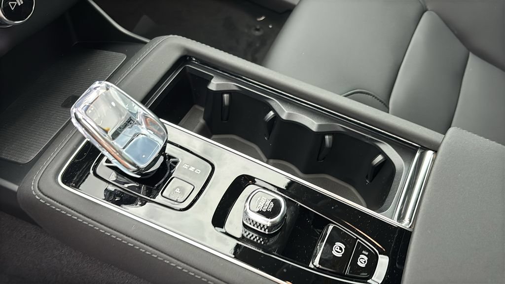 New 2026 Volvo XC90 B5 Core AWD/4WD image 22