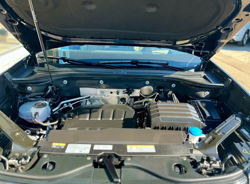 Used 2024 Volkswagen Atlas SEL image 13