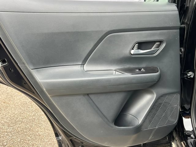 Used 2026 Nissan Kicks SV w/ Cold Weather Package AWD/4WD image 33