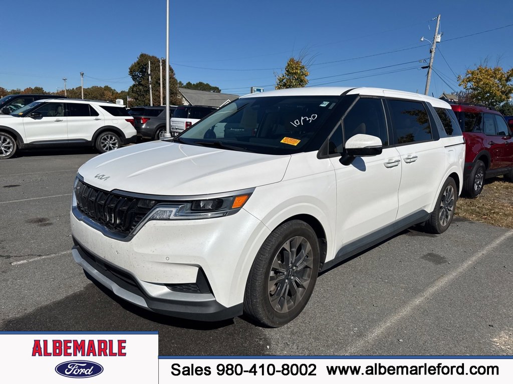Used 2022 Kia Carnival EX