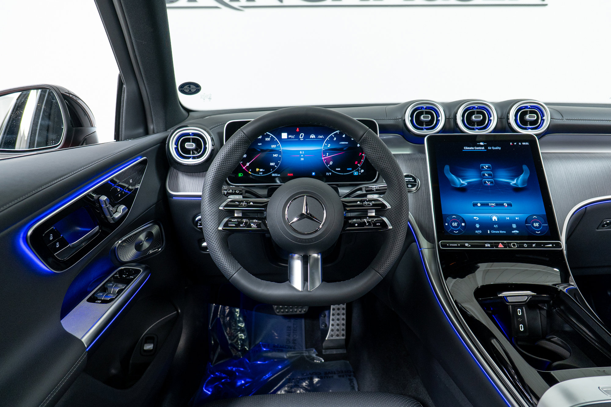 New 2026 Mercedes-Benz GLC 300 4MATIC image 17