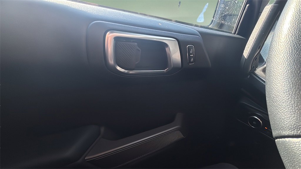 Used 2023 Ford Bronco Outer Banks image 13