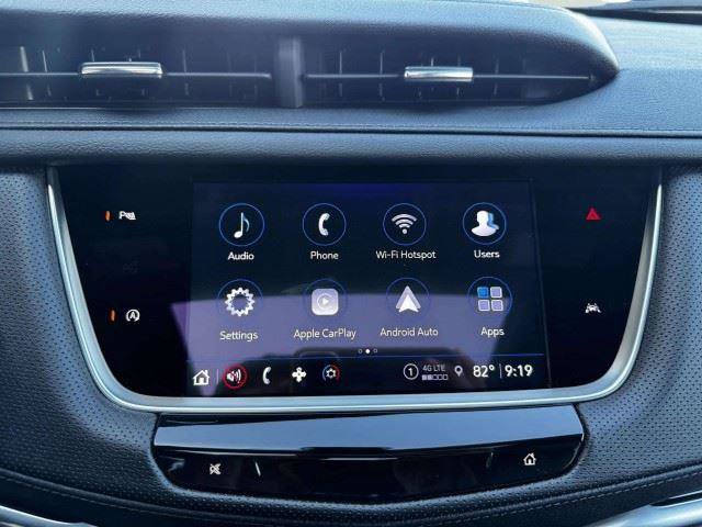 Used 2024 Cadillac XT6 Luxury w/ LPO, Floor Liner Package FWD image 34