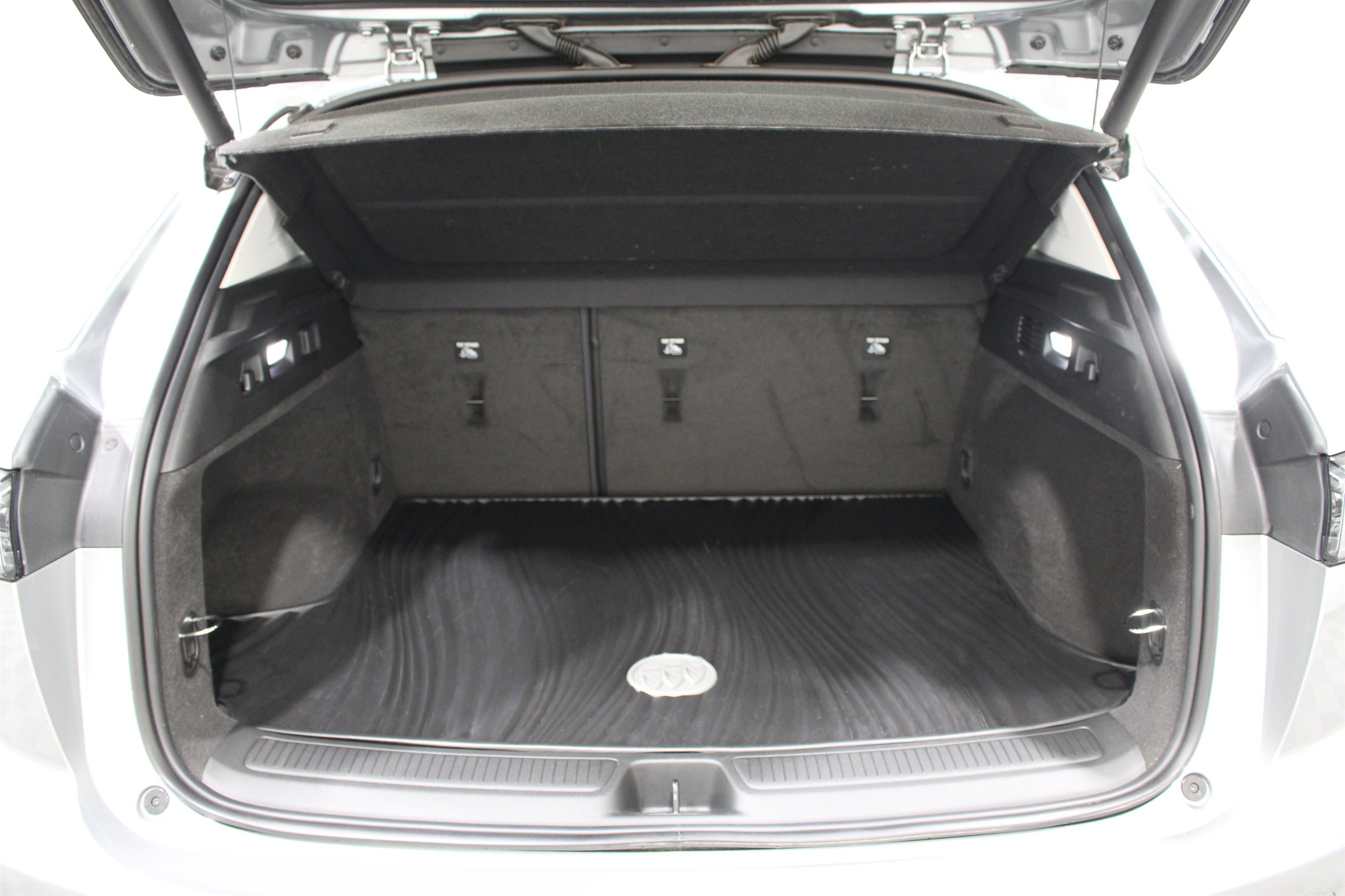 Used 2025 Buick Envision Avenir AWD/4WD image 26
