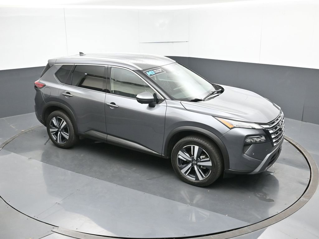 Used 2024 Nissan Rogue SL AWD/4WD image 51