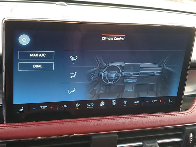 Used 2024 Lincoln Corsair Reserve w/ Rear Removable Package Tray image 25