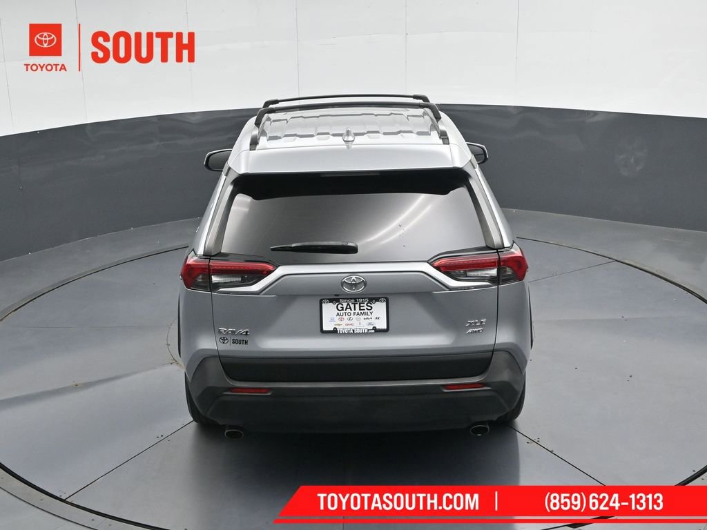 Used 2019 Toyota RAV4 XLE w/ Carpet Mat Package AWD/4WD image 43