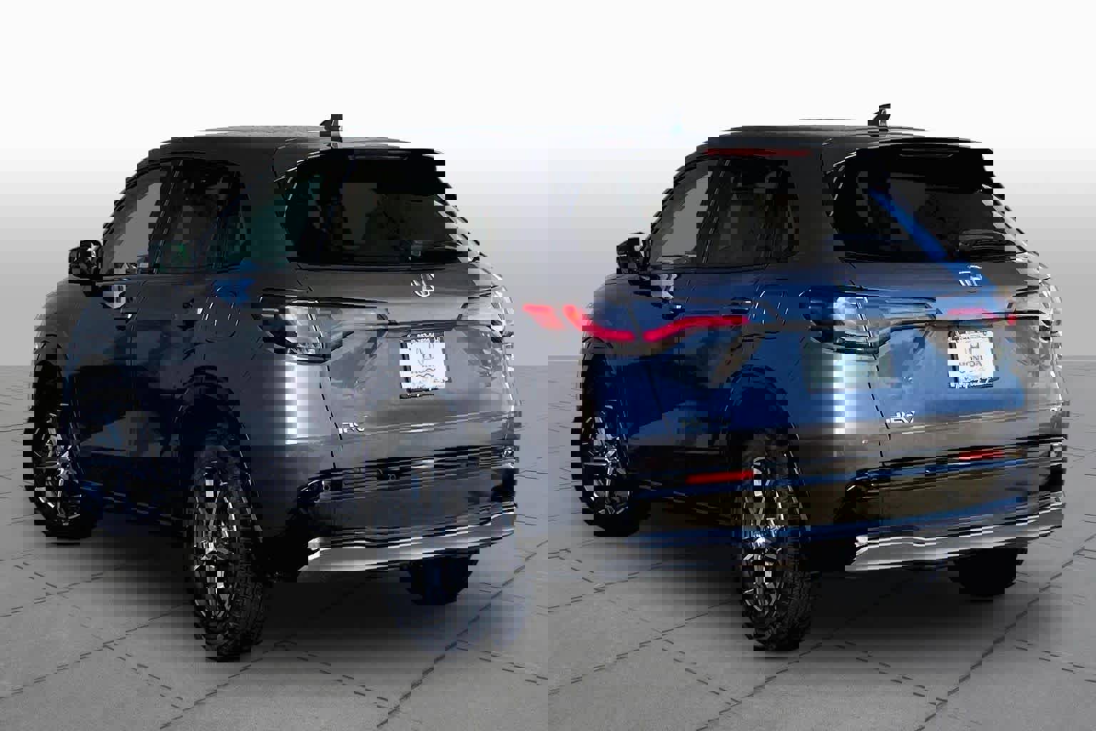 Used 2023 Honda HR-V EX-L image 12