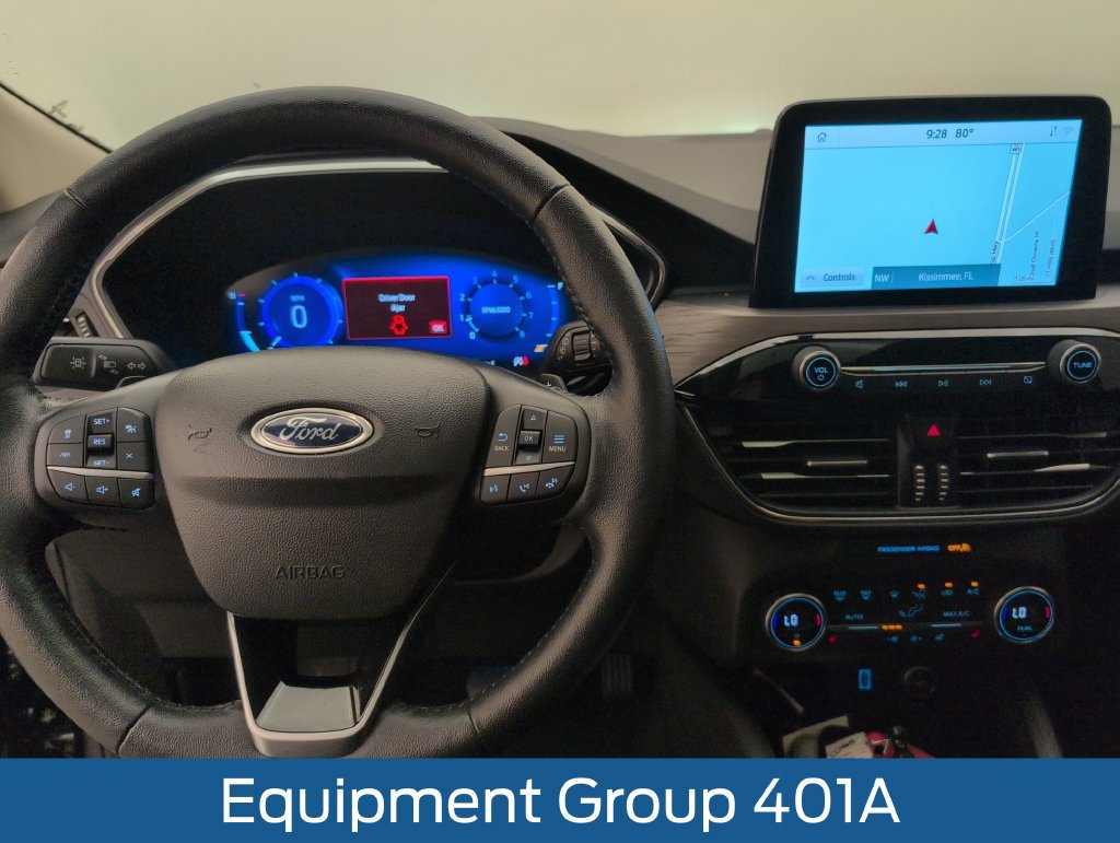 Certified 2020 Ford Escape Titanium AWD/4WD image 22