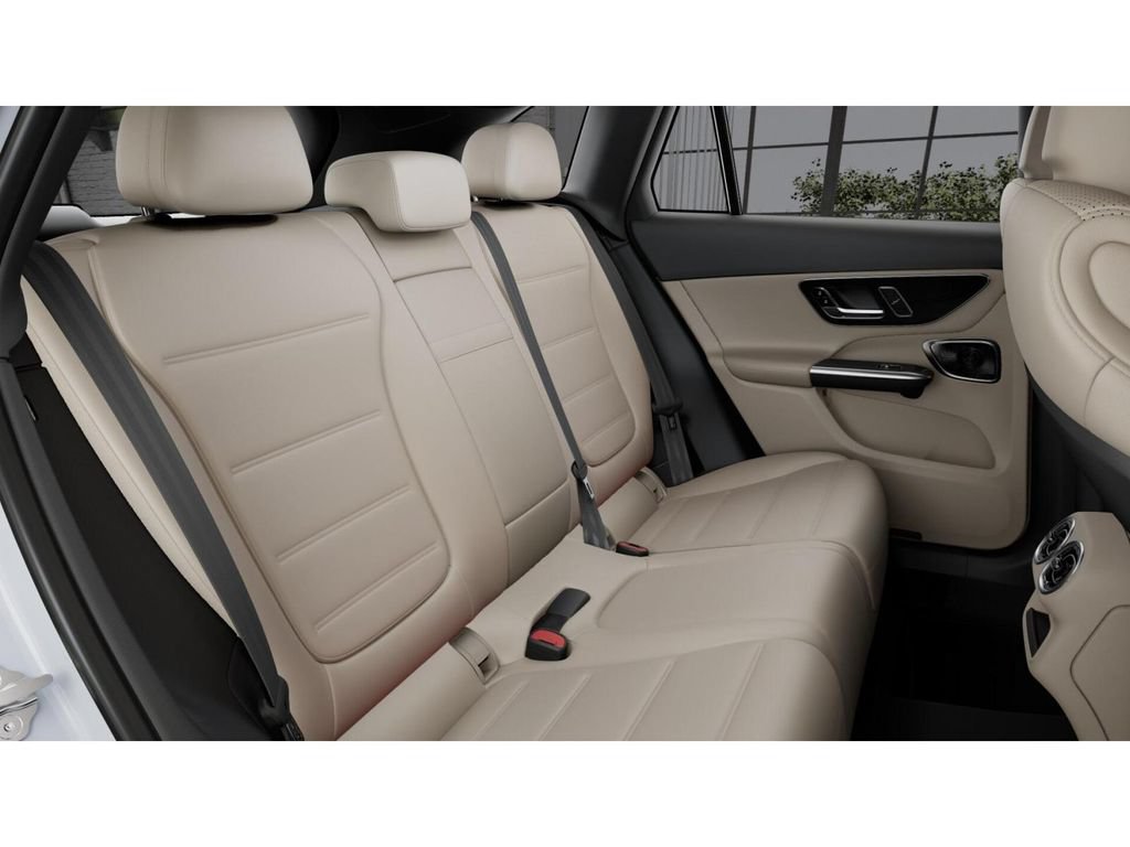 New 2026 Mercedes-Benz GLC 300 4MATIC image 5