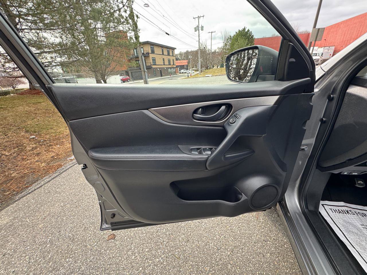 Used 2021 Nissan Rogue Sport S AWD/4WD image 14