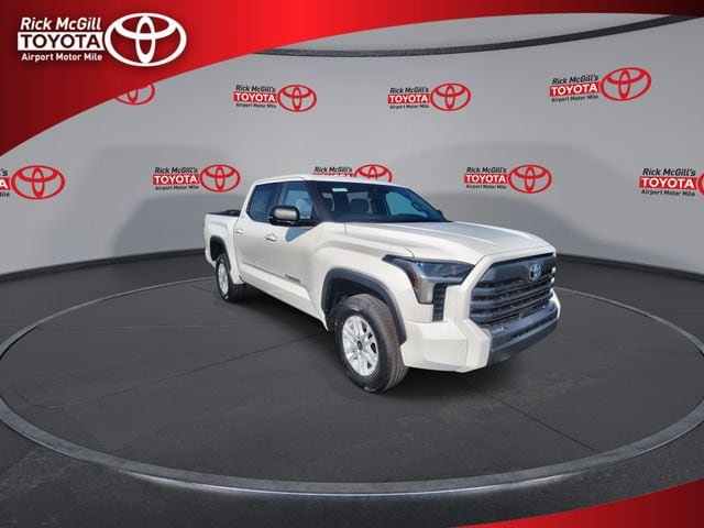 New 2026 Toyota Tundra SR5 w/ SR5 Premium Package AWD/4WD image 2