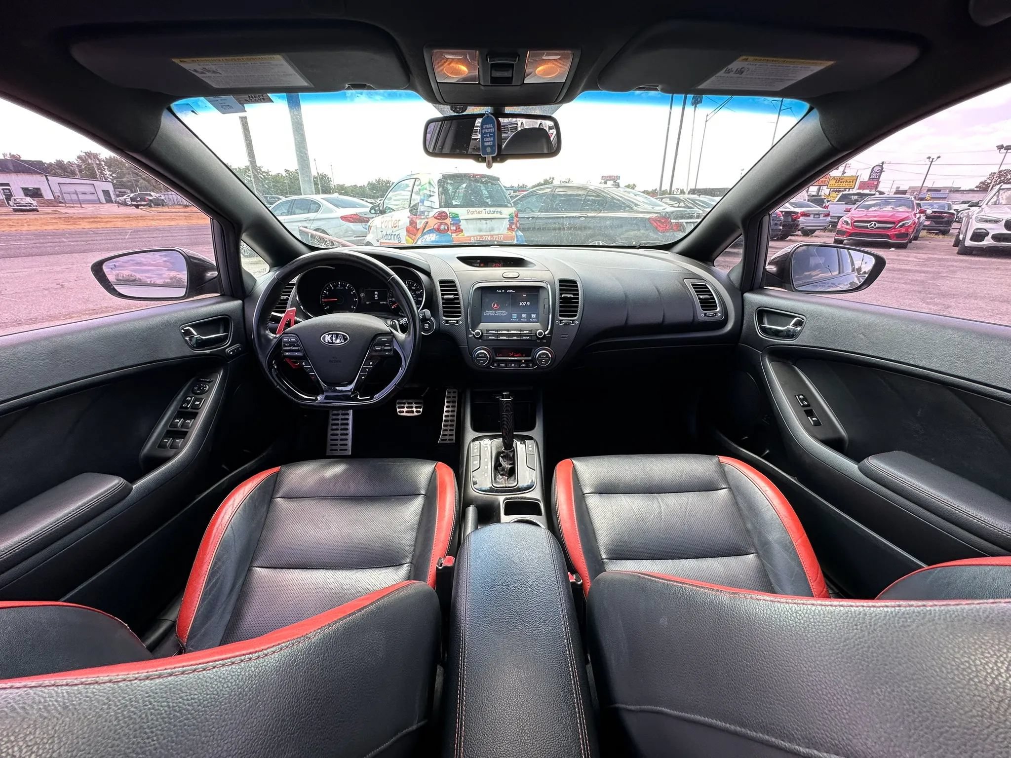 Used 2017 Kia Forte SX w/ SX Premium Tech Package FWD image 11