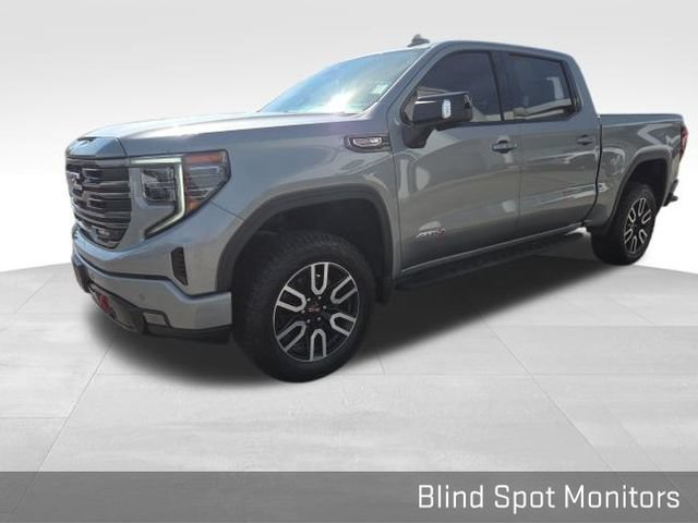 Used 2024 GMC Sierra 1500 AT4 w/ Technology Package AWD/4WD image 11