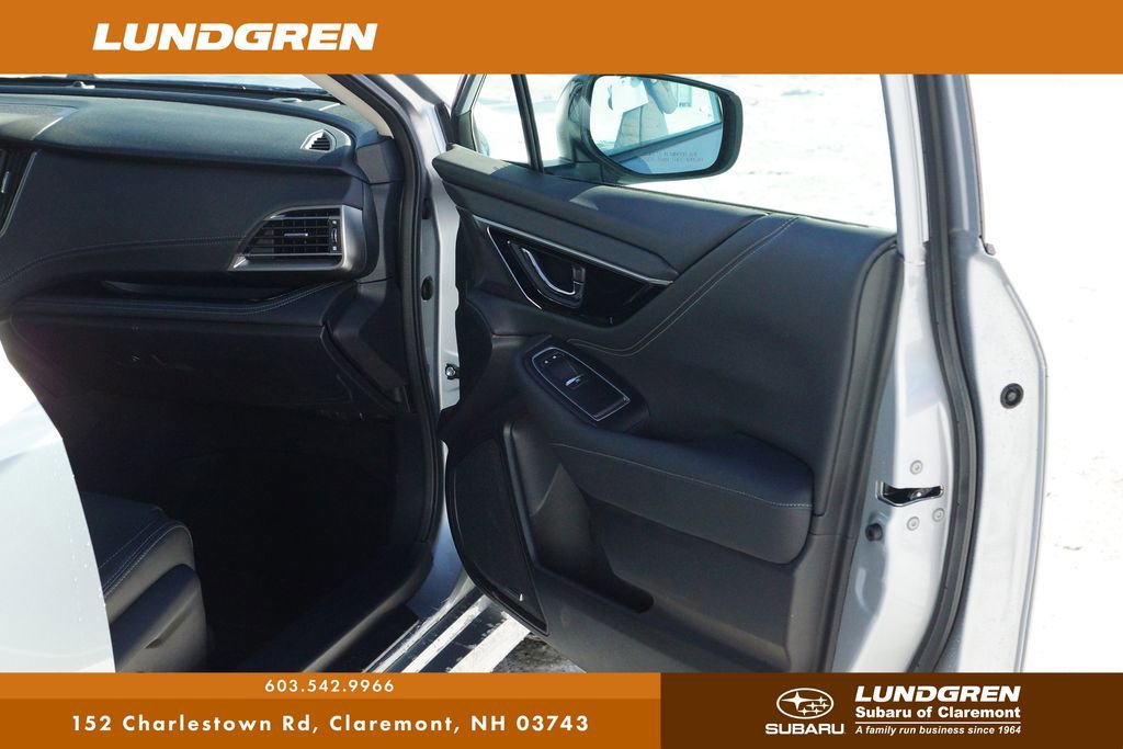 Used 2025 Subaru Legacy Limited AWD/4WD image 8