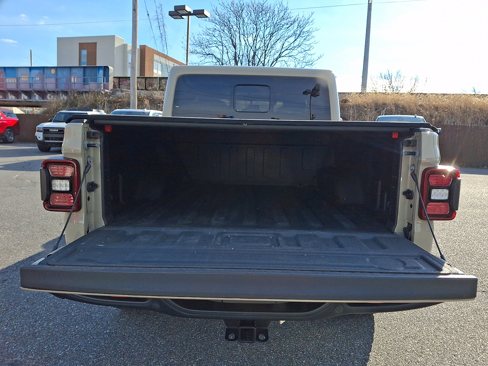 Used 2020 Jeep Gladiator Rubicon image 28