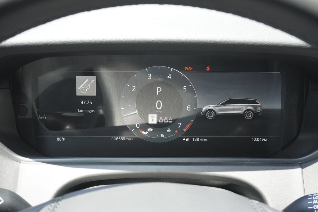 Used 2026 Land Rover Range Rover Velar S AWD/4WD image 11
