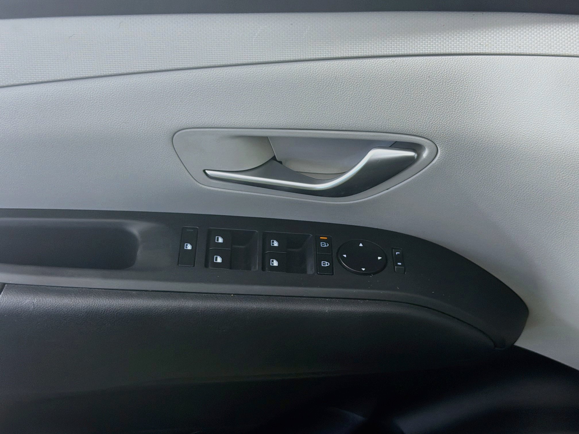Used 2025 Hyundai Tucson Blue AWD/4WD image 15