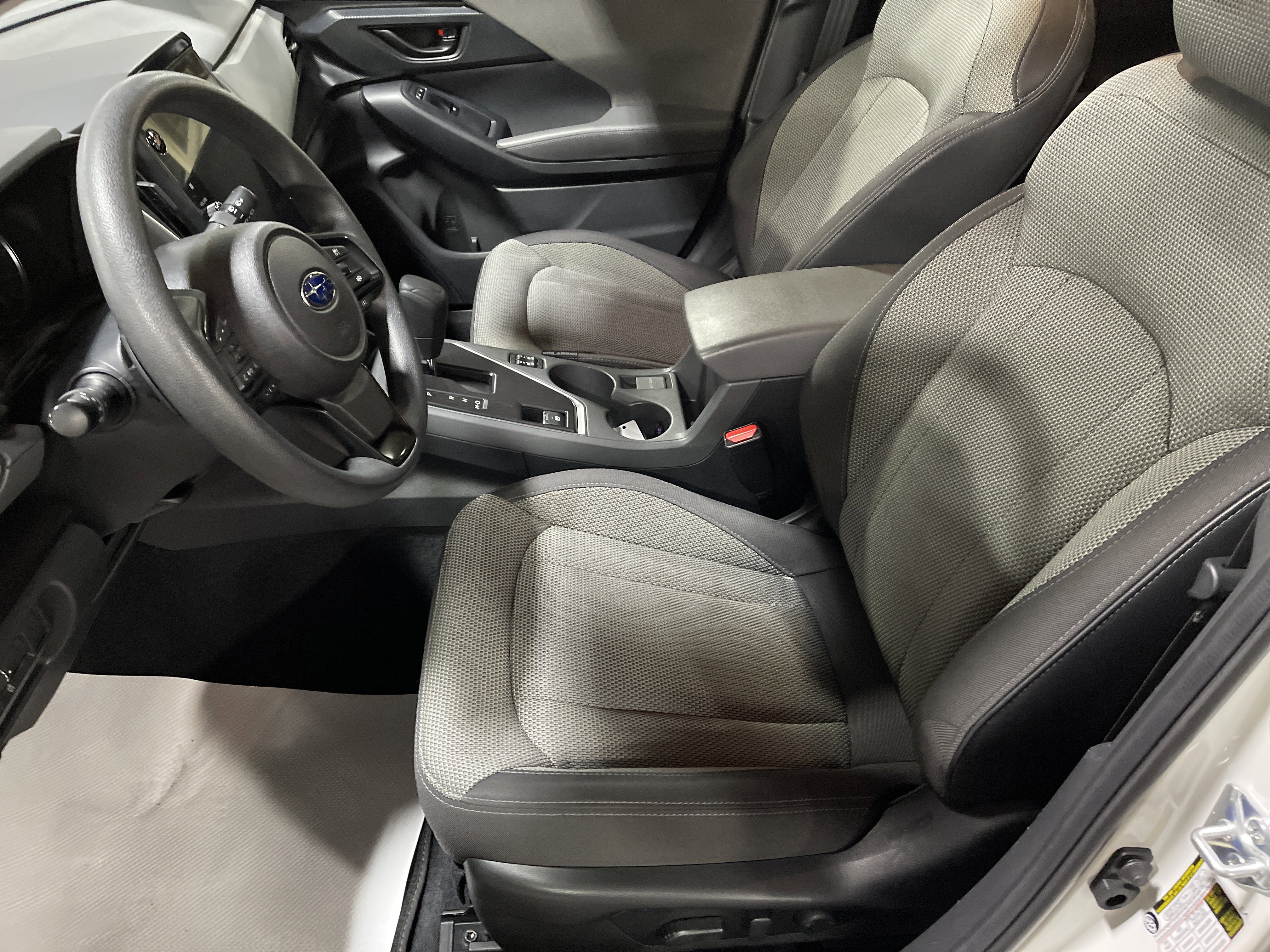 Used 2024 Subaru Crosstrek 2.0i Premium image 9