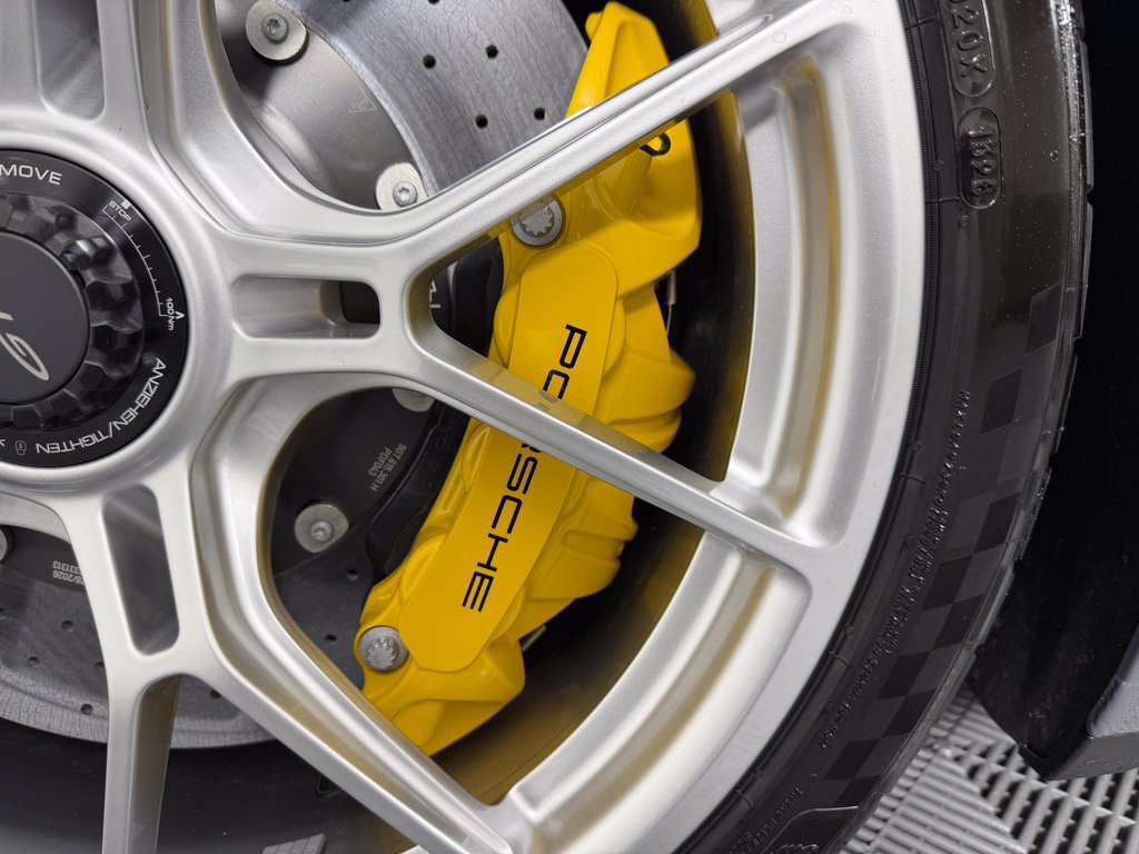 New 2026 Porsche 911 GT3 RWD image 17