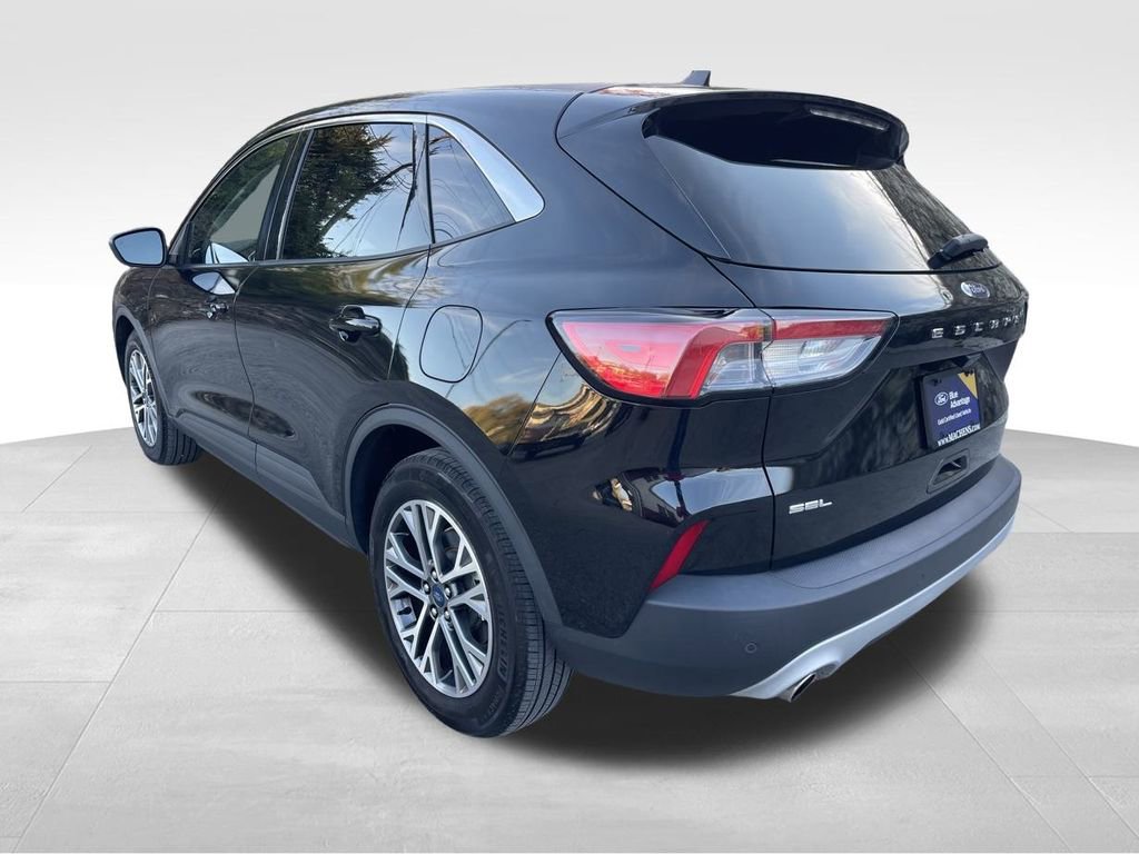 Certified 2022 Ford Escape SEL image 5