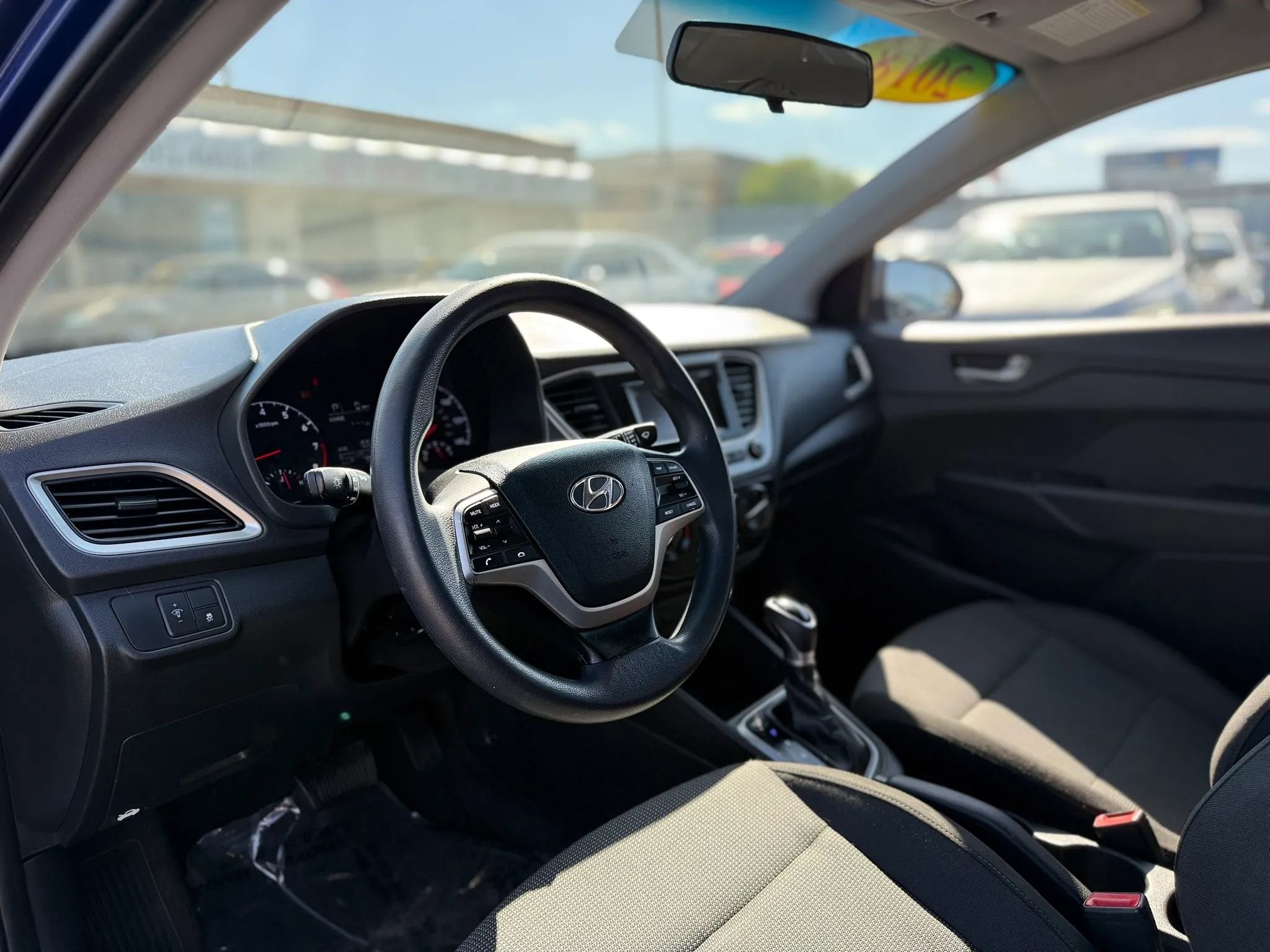 Used 2018 Hyundai Accent SE FWD image 20