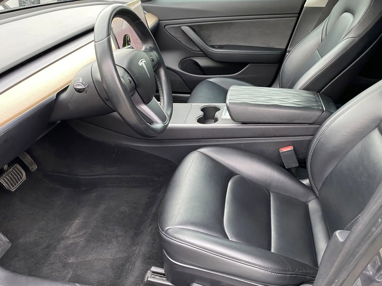 Used 2019 Tesla Model 3 Standard Range Plus image 11