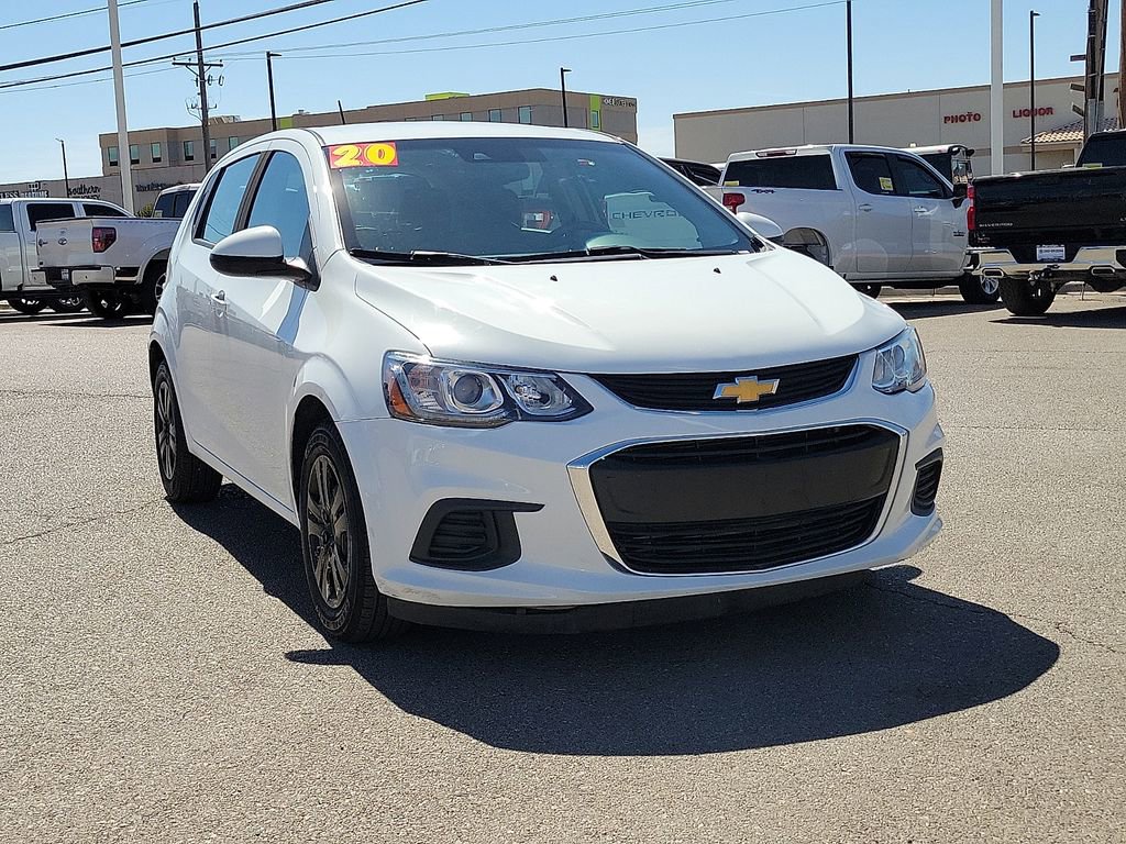 Used 2020 Chevrolet Sonic LT image 2