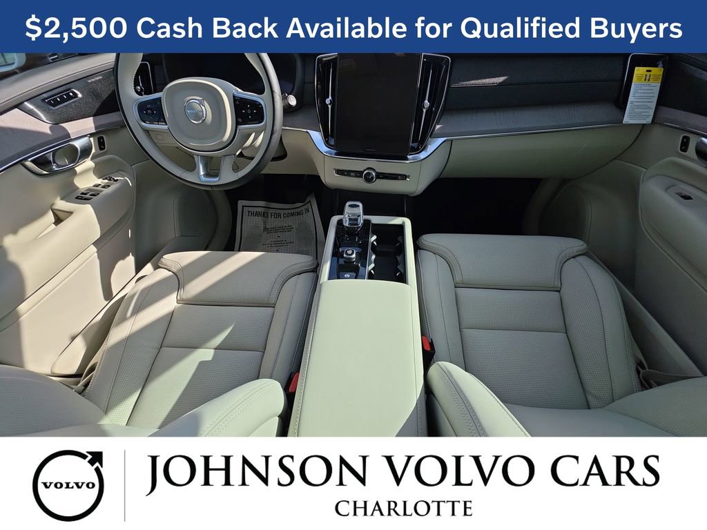 New 2026 Volvo XC90 B6 Ultra w/ Protection Package image 9