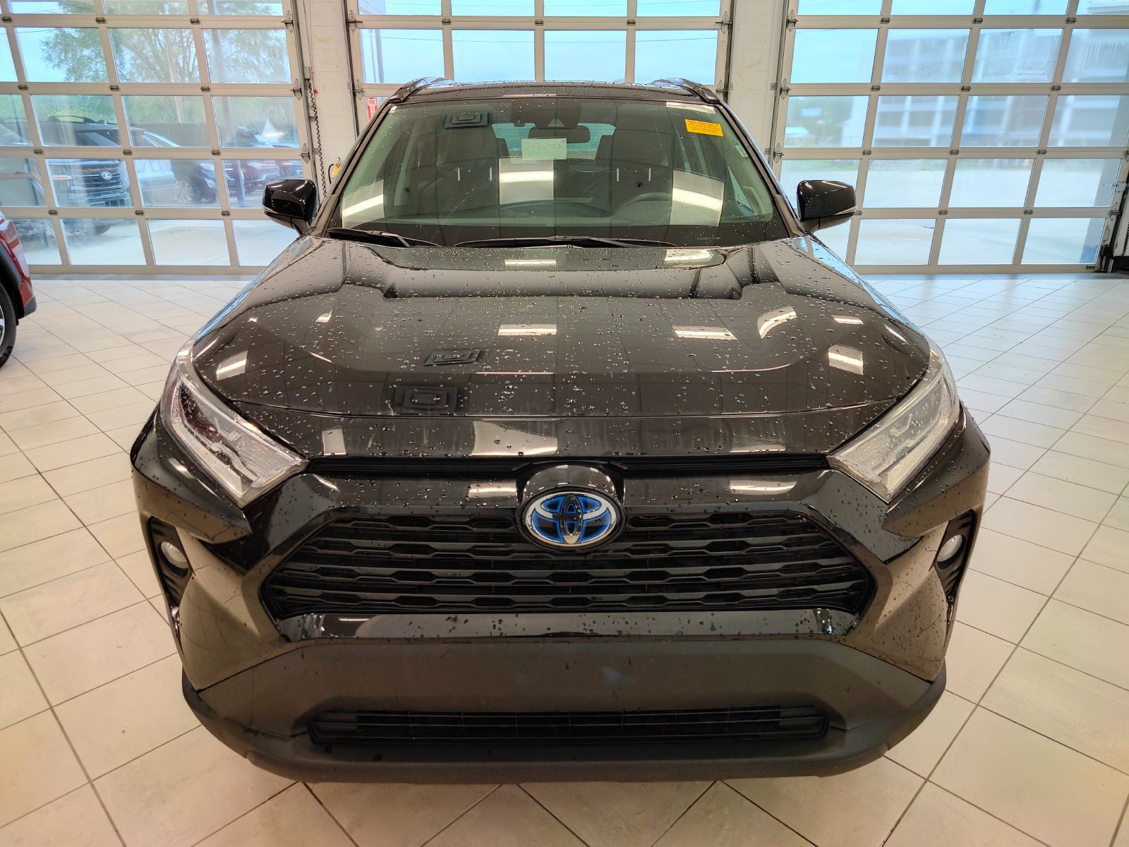 Used 2021 Toyota RAV4 XLE Premium AWD/4WD image 8