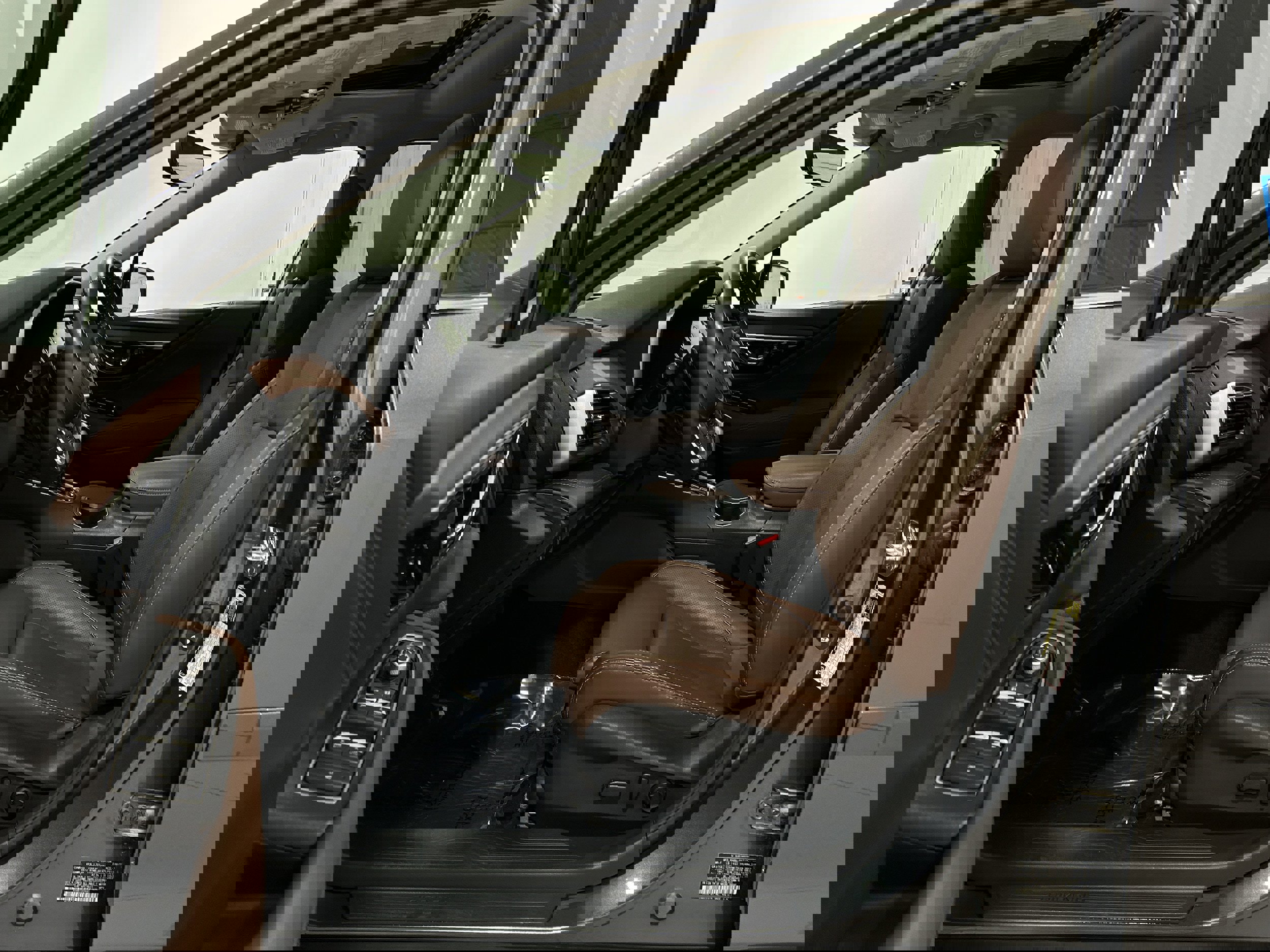 Used 2022 Subaru Outback Touring image 4