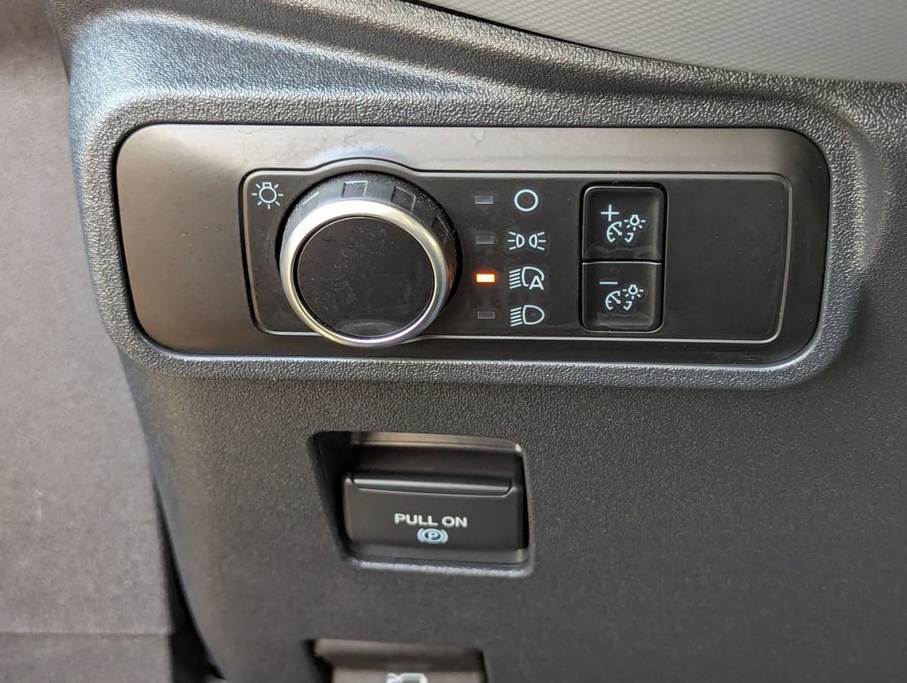 Used 2024 Ford Bronco Everglades image 23