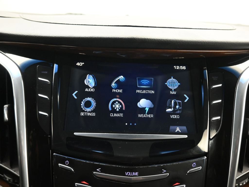 Used 2017 Cadillac Escalade Premium Luxury image 17