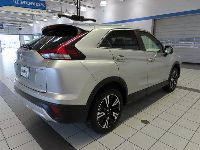 Used 2024 Mitsubishi Eclipse Cross SE image 13