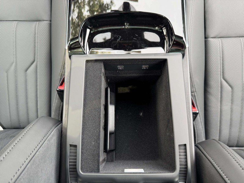 New 2026 Audi A8 L 3.0T AWD/4WD image 22