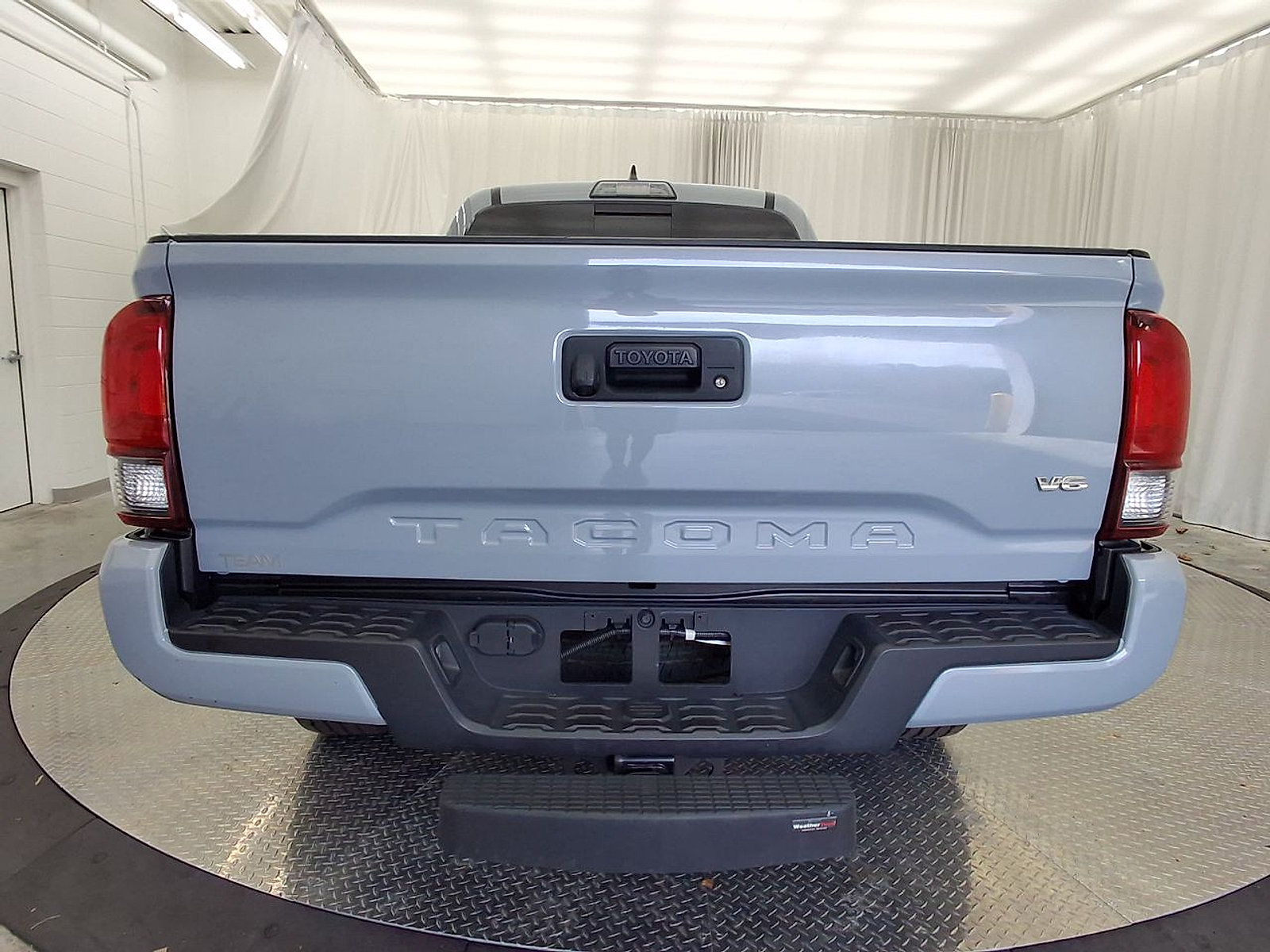Certified 2019 Toyota Tacoma TRD Sport AWD/4WD image 26