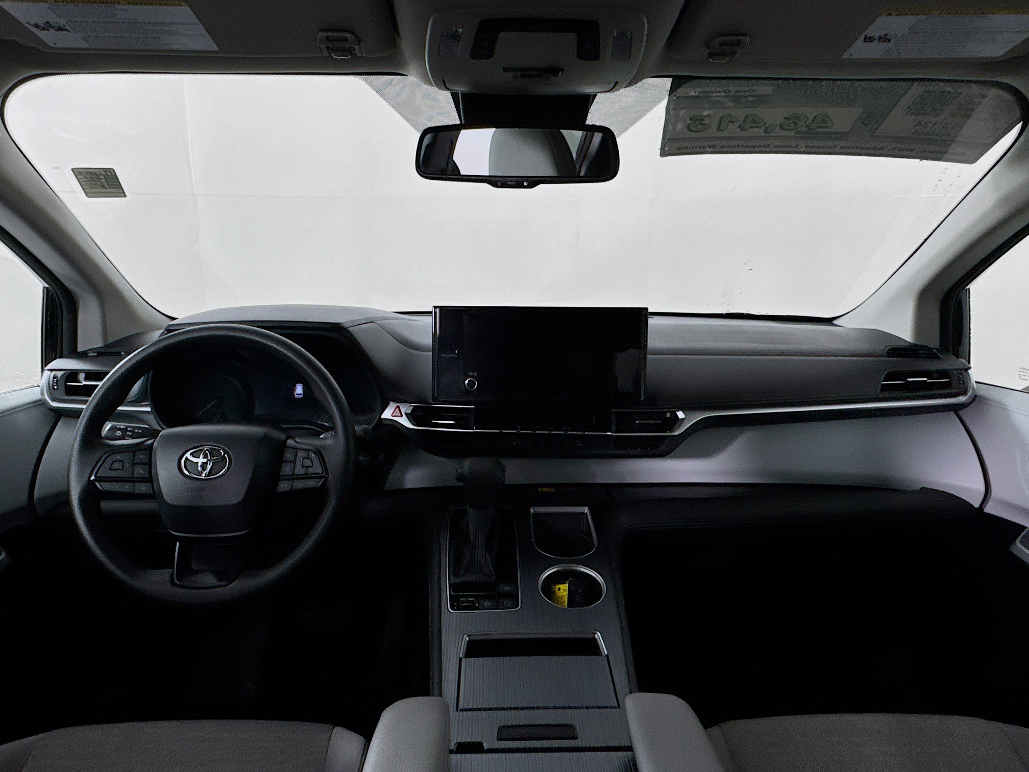Certified 2026 Toyota Sienna LE FWD image 23