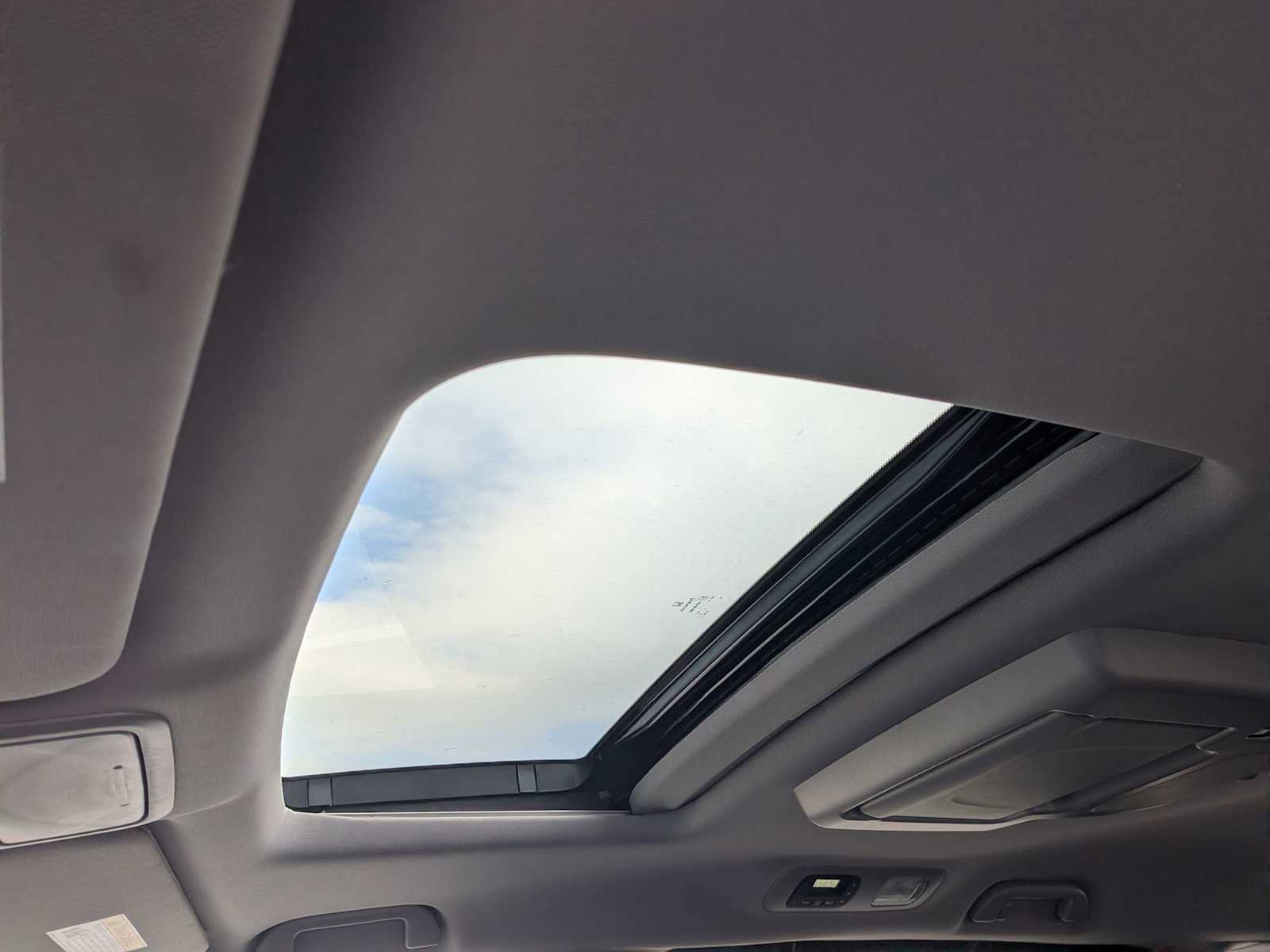 Certified 2023 Honda Odyssey Elite image 18