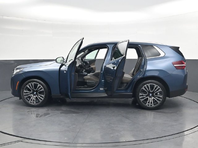 New 2026 BMW X3 xDrive30i w/ Premium Package AWD/4WD image 39