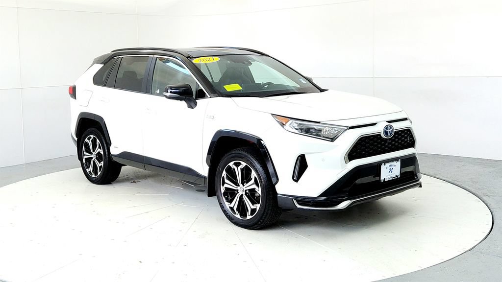 Used 2021 Toyota RAV4 XSE w/ Premium Package AWD/4WD image 7