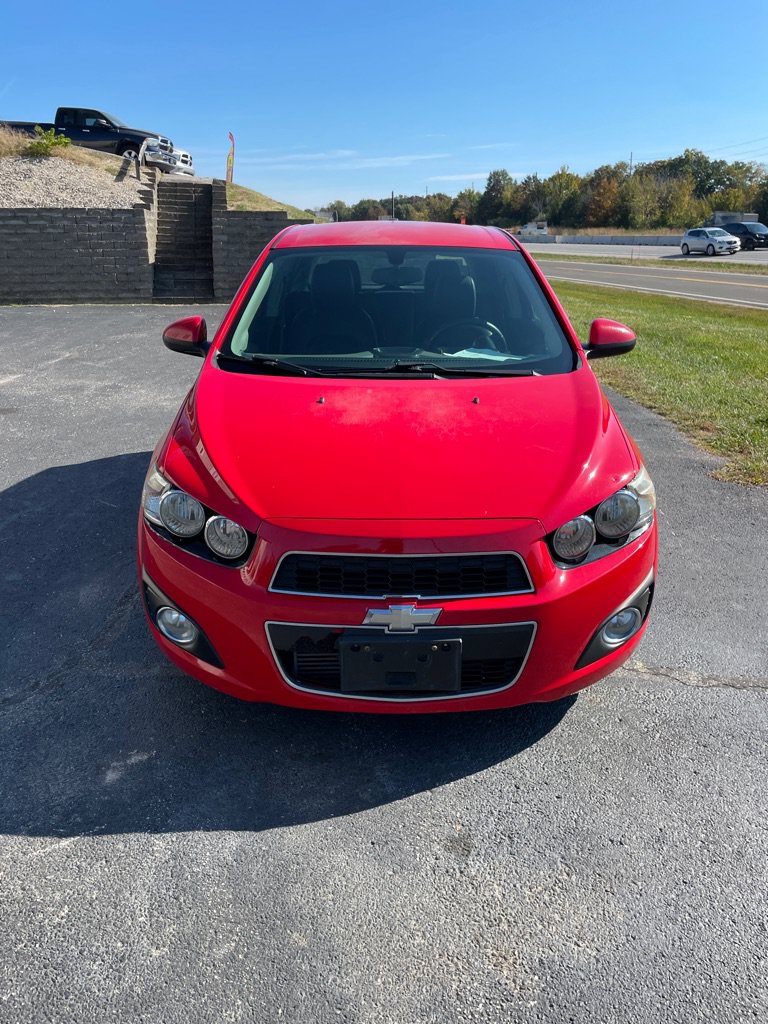Used 2015 Chevrolet Sonic LTZ FWD image 8