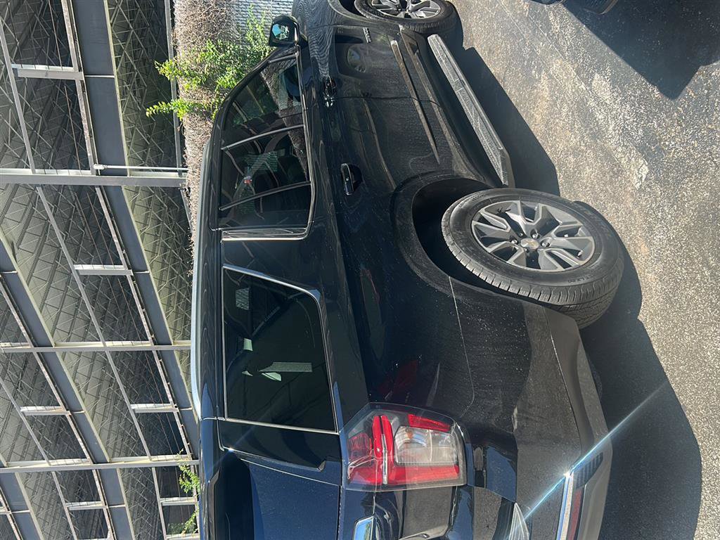 Used 2022 Chevrolet Tahoe LS RWD image 2