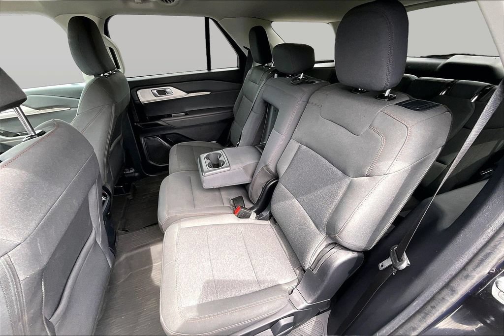 Certified 2025 Ford Explorer Active AWD/4WD image 26