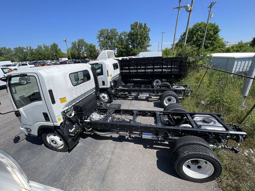 New 2024 Chevrolet Low Cab Forward 5500XG RWD image 3