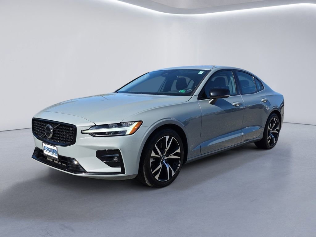 Certified 2024 Volvo S60 B5 Core image 7