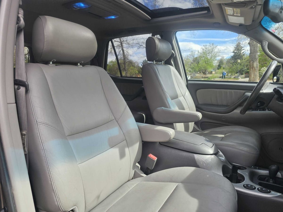 Used 2003 Toyota Sequoia Limited AWD/4WD image 46