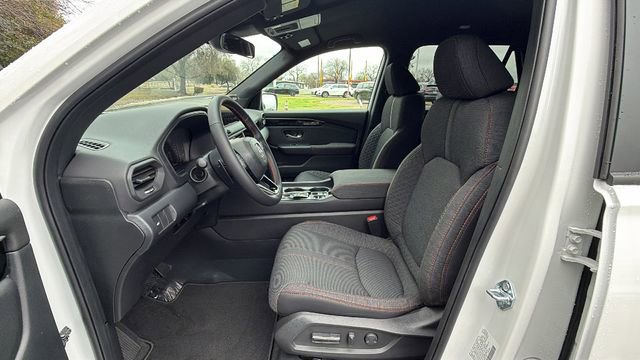 New 2026 Honda Pilot Sport image 32