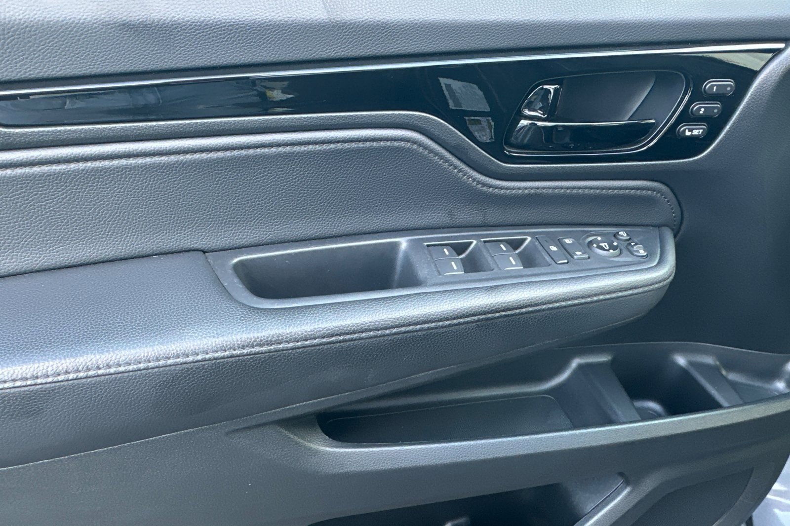 Certified 2024 Honda Odyssey Elite image 11